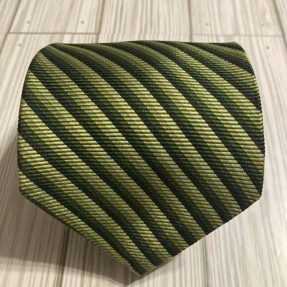 Brooks Brothers Repp Tie Basics Multiple Shades Of Green In Color100% Silk USA